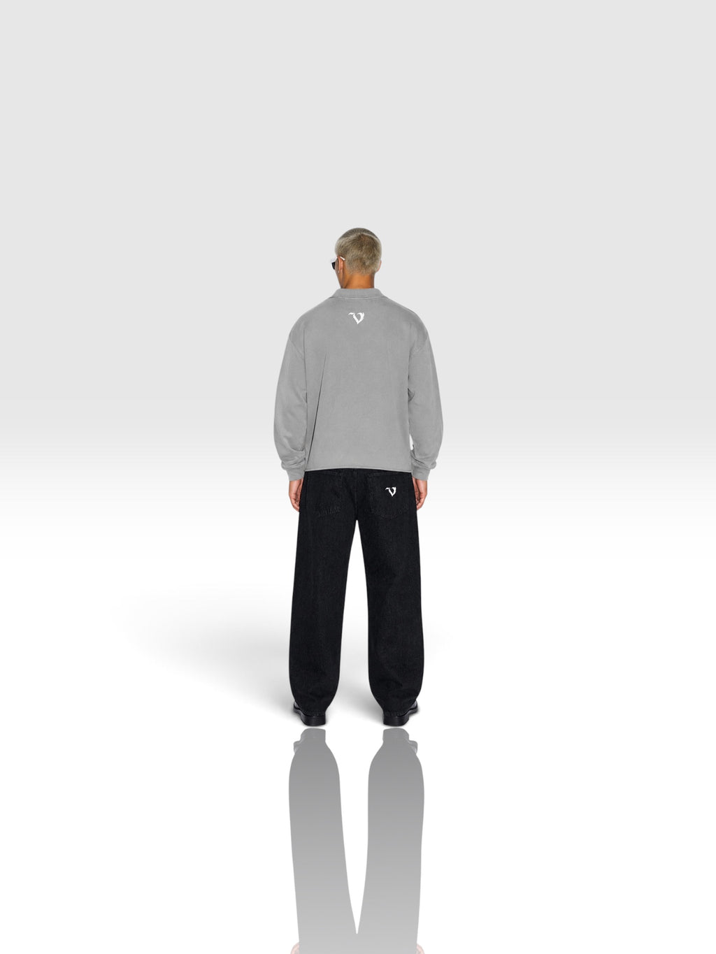 DEJAVU Unisex Mineral Wash Pullover Sweatshirt