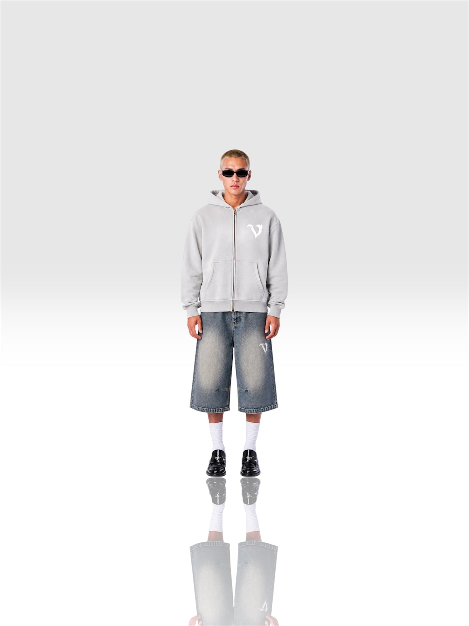 DEJAVU ZIP HOODIE GREY