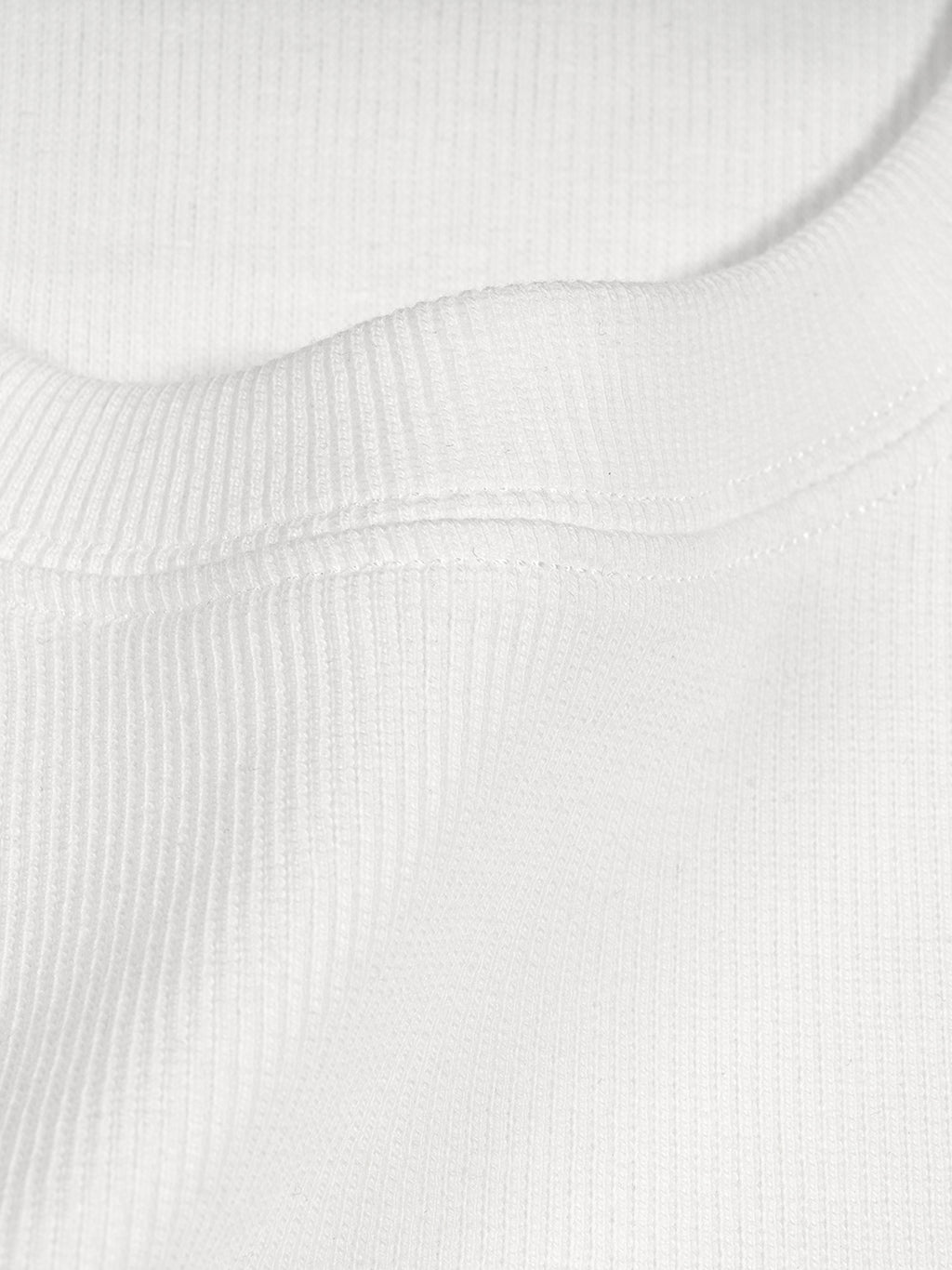 DEJAVU CROPPED TEE